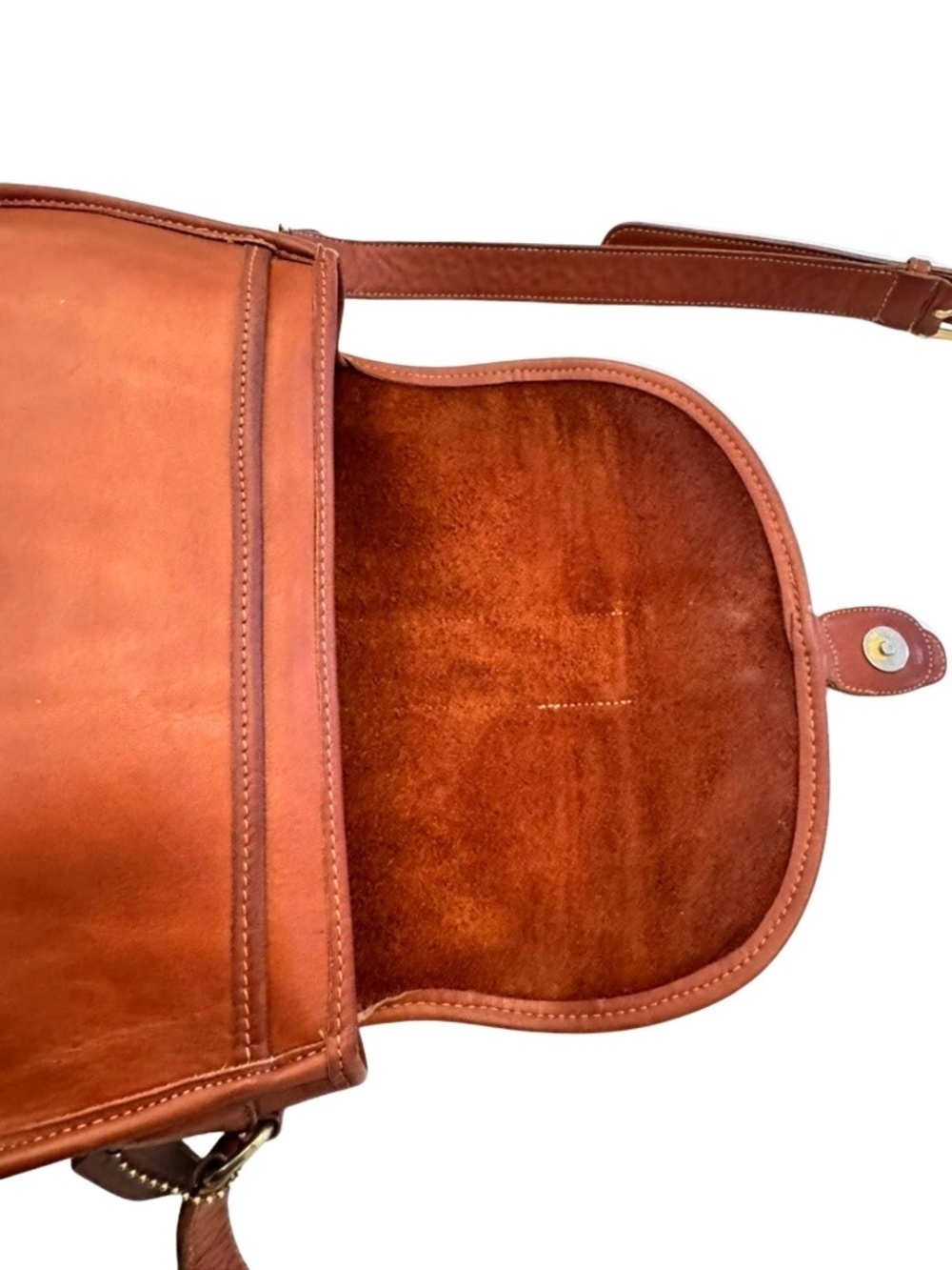 Vintage Coach British Tan Chelsea Saddle Bag Style #9894 USA Made - Rare - Picture 10 of 14